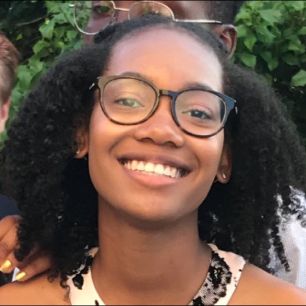 Meet your Posher, Alexa